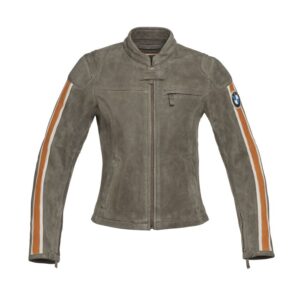 bmw Schwabing khaki lady